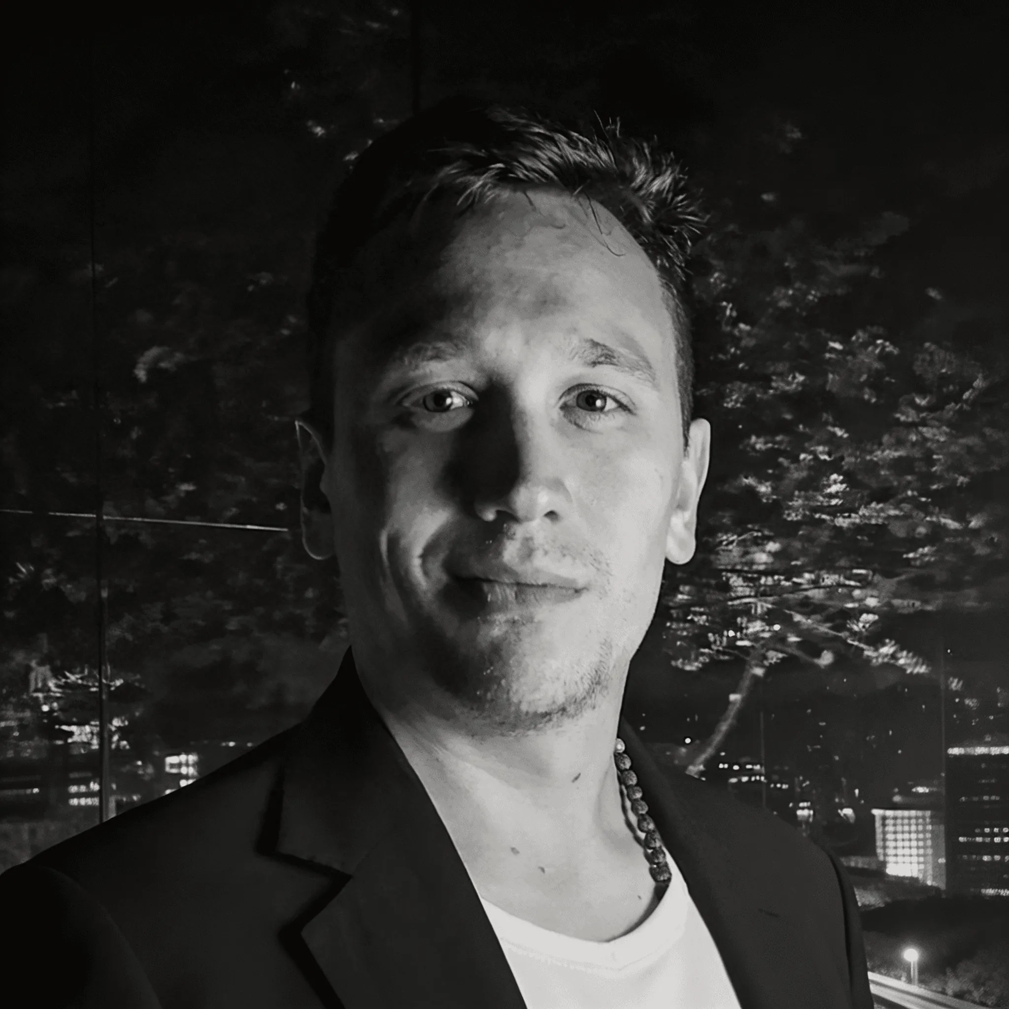 Sergiy M.